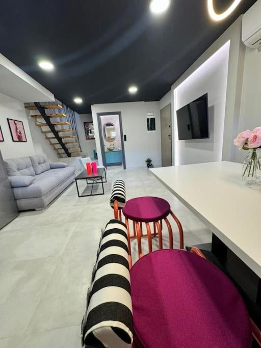 Pop Art Maisonette Yanya Dış mekan fotoğraf